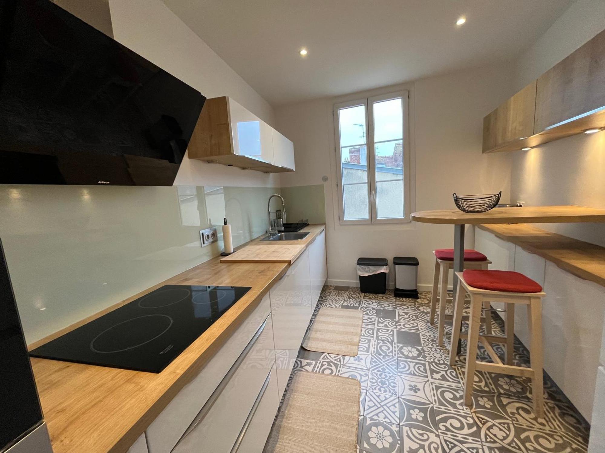 Apartment Triplex Hypercentre Dans Securisee Avec Camera *