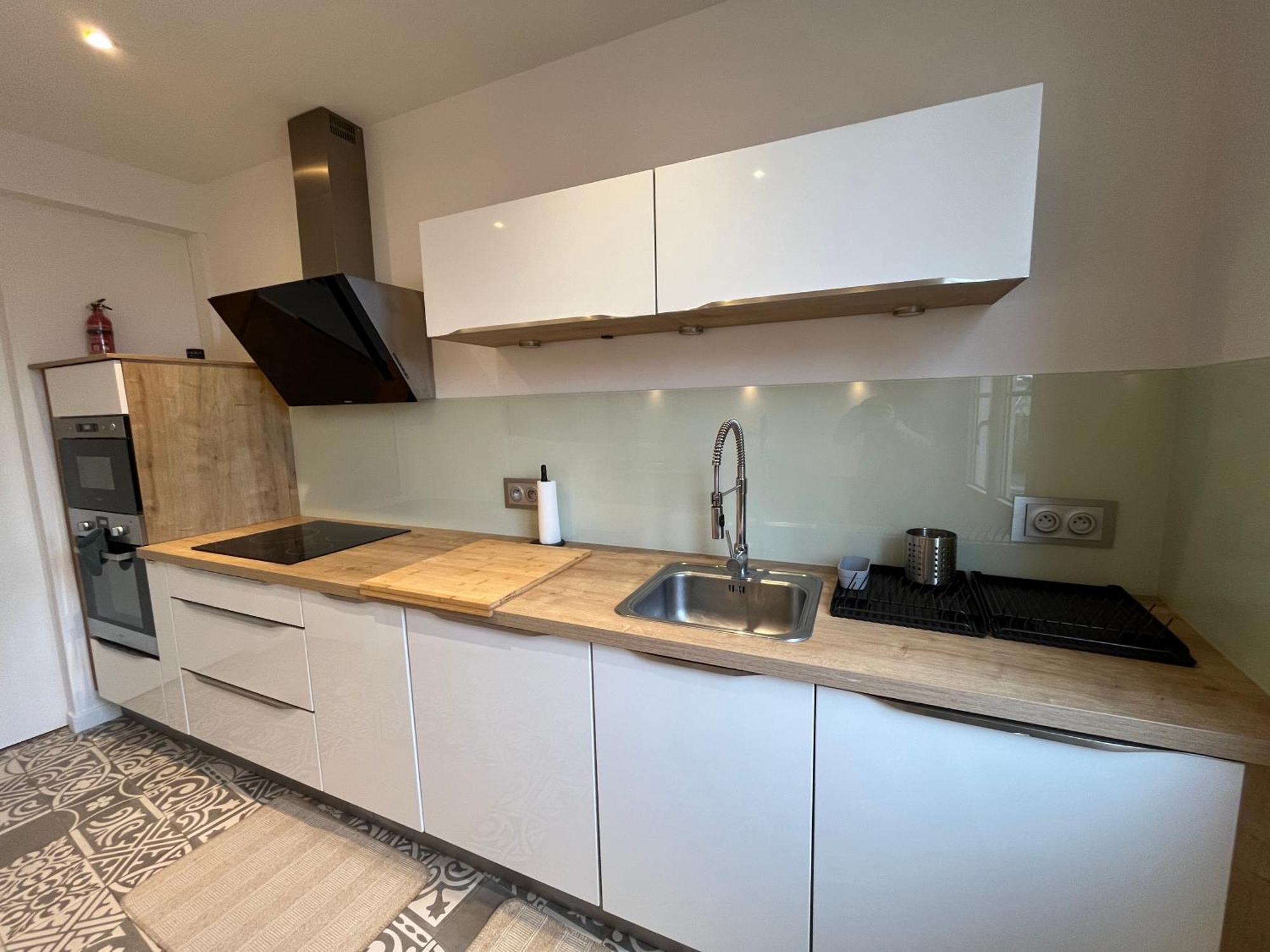 Triplex Hypercentre Dans Securisee Avec Camera Apartment *
